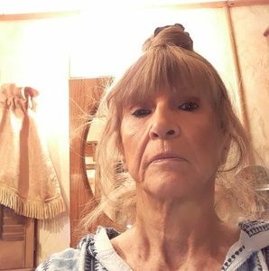 Meet your Posher, Nadine